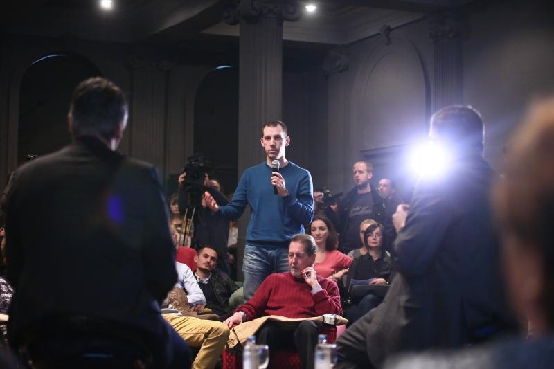 Zoran Milanovović u javnoj debati s građanima i novinarima Zoran Milanovović u javnoj debati s građanima i novinarima