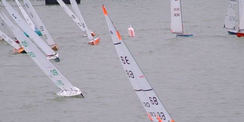 Radiom upravljane jedrilice (Foto: ztk-rijeka.hr) Radiom upravljane jedrilice (Foto: ztk-rijeka.hr)