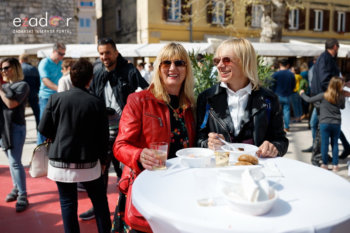 Đir po gradu, subotnja špica 6. travnja 2019. Đir po gradu, subotnja špica 6. travnja 2019.