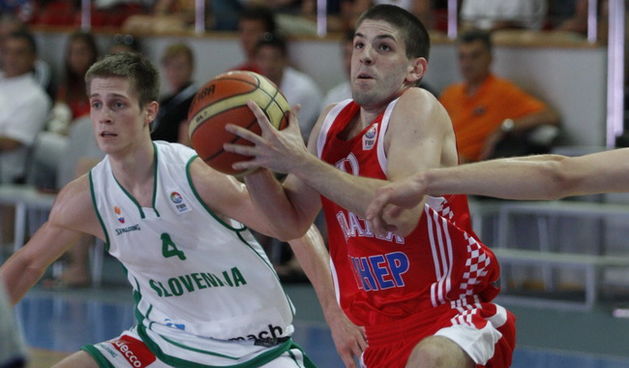 Makarska, 080710. Dvorana GSC. Europsko prvenstvo u kosarci za muske do 20 godina (U-20). Utakmica izmedju Hrvatske i Slovenije. Na slici: Toni Prostran. Foto: Ivo Ravlic / CROPIX