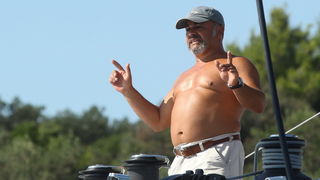 Zadar, 110810.
Katamaran marke Lagoon 620 popodne je jarbolom zapeo za dalekovod u prolazu mali Zdrelac izmedju otoka Ugljan i Pasman. Zatim se jarbolom naslonio na most koji je visine 16,5 metara. Zice dalekovoda su pukle i pale u more a brod je znatno o Zadar, 110810.
Katamaran marke Lagoon 620 popodne je jarbolom zapeo za dalekovod u prolazu mali Zdrelac izmedju otoka Ugljan i Pasman. Zatim se jarbolom naslonio na most koji je visine 16,5 metara. Zice dalekovoda su pukle i pale u more a brod je znatno o