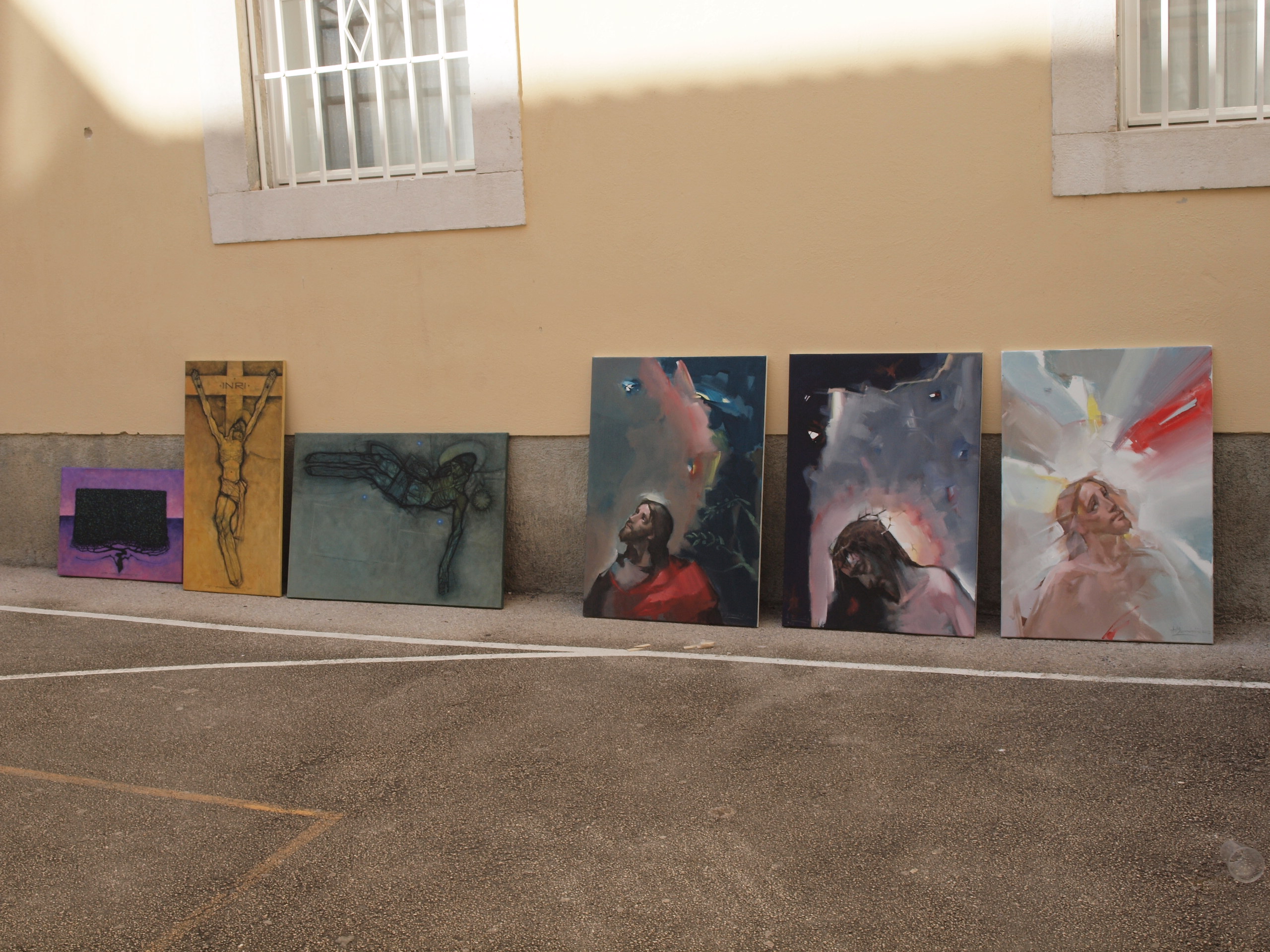 Prva likovna kolonija ‘Zmajević’ završena je u svom trodnevnom održavanju u nedjelju 28. svibnja u Nadbiskupskom sjemeništu ‘Zmajević’ u Zadru.