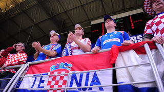 Vrsac, 160112.
Europsko prvenstvo u rukometu u Srbiji.
Prvo kolo, utakmica izmedju Hrvatske i Islanda.
Na slici: Hrvatski navijaci.
Foto: Drazen Aleksic / CROPIX Vrsac, 160112.
Europsko prvenstvo u rukometu u Srbiji.
Prvo kolo, utakmica izmedju Hrvatske i Islanda.
Na slici: Hrvatski navijaci.
Foto: Drazen Aleksic / CROPIX