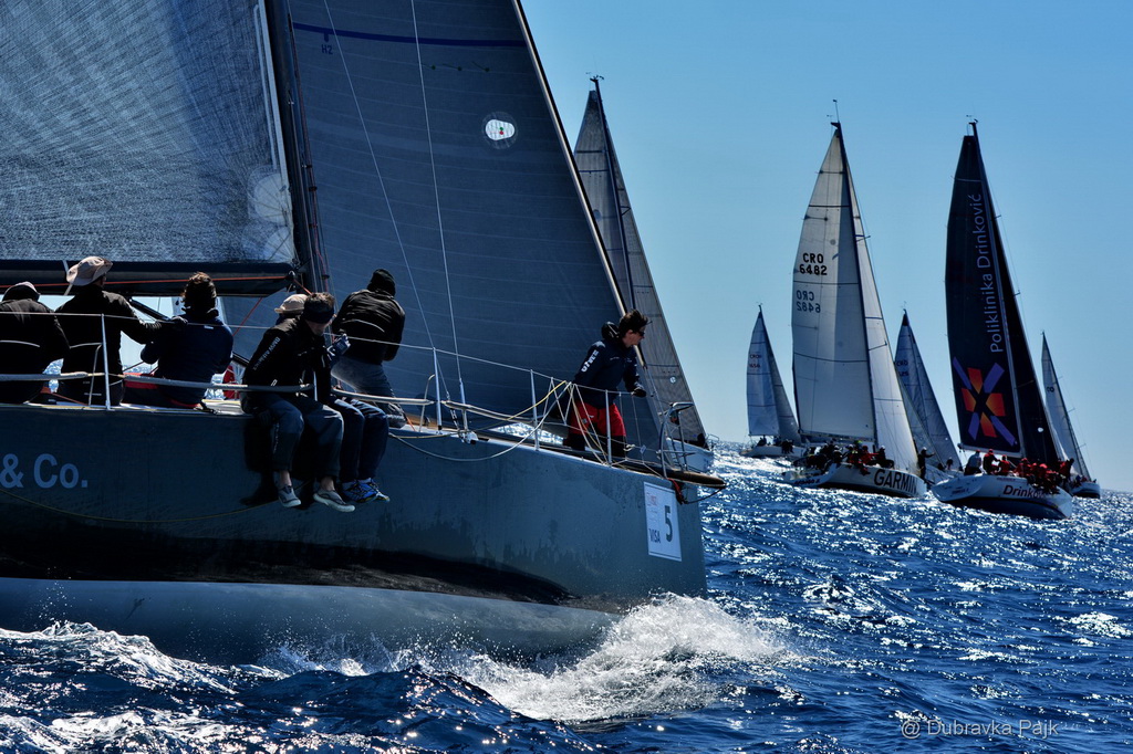 U hvarskom akvatoriju održana XXI. Uskršnja regata U hvarskom akvatoriju održana XXI. Uskršnja regata