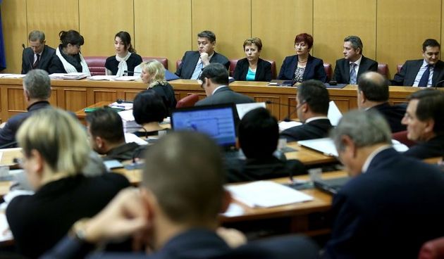 Zagreb – Glasovanjem o proracunu za 2015. godinu nastavljena je 15. sjednica Sabora RH. Photo: Patrik Macek/PIXSELL