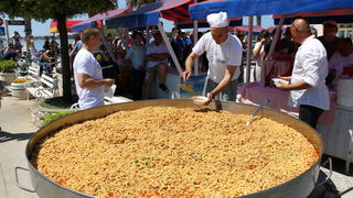 17. Virska biciklijada: Gotovo 498 biciklista feštalo na Viru 17. Virska biciklijada: Gotovo 498 biciklista feštalo na Viru