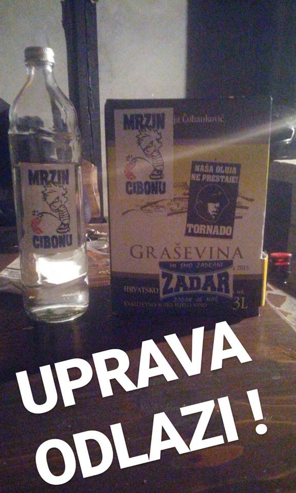 Image 379445 (auto) Image 379445 (auto)