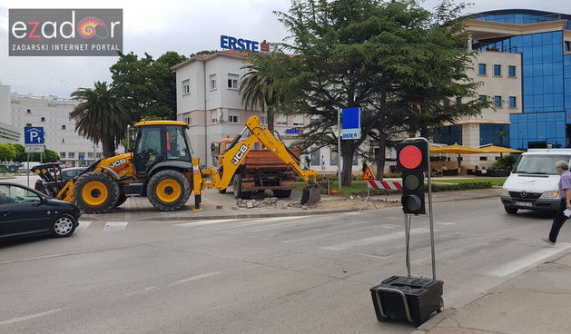 Zbog radova na rekontrukciji križanja Branimirove obale i Ulice 112. brigade promet teče usporeno