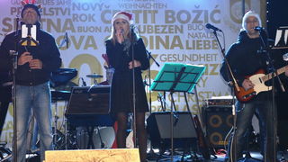 Vir: Božićna fešta uz Dražena Zečića Zeku Vir: Božićna fešta uz Dražena Zečića Zeku