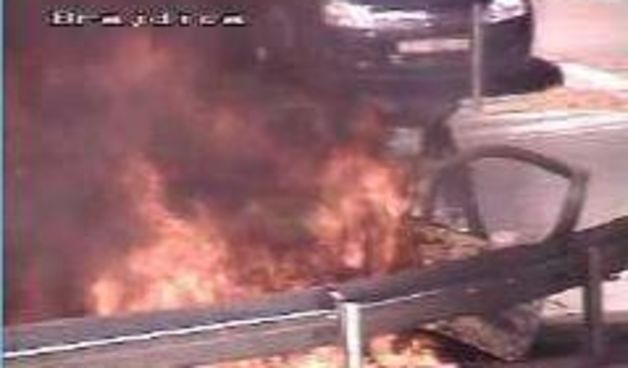 Eksplozija automobila na riječkoj Delti (Foto: kamera Grada Rijeke)