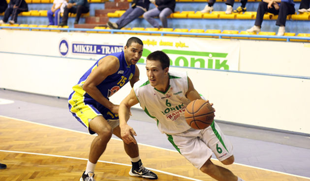 Petar Marić, KK Borik Puntamika – KK  Darda  77-67 (foto:Saša Čuka)