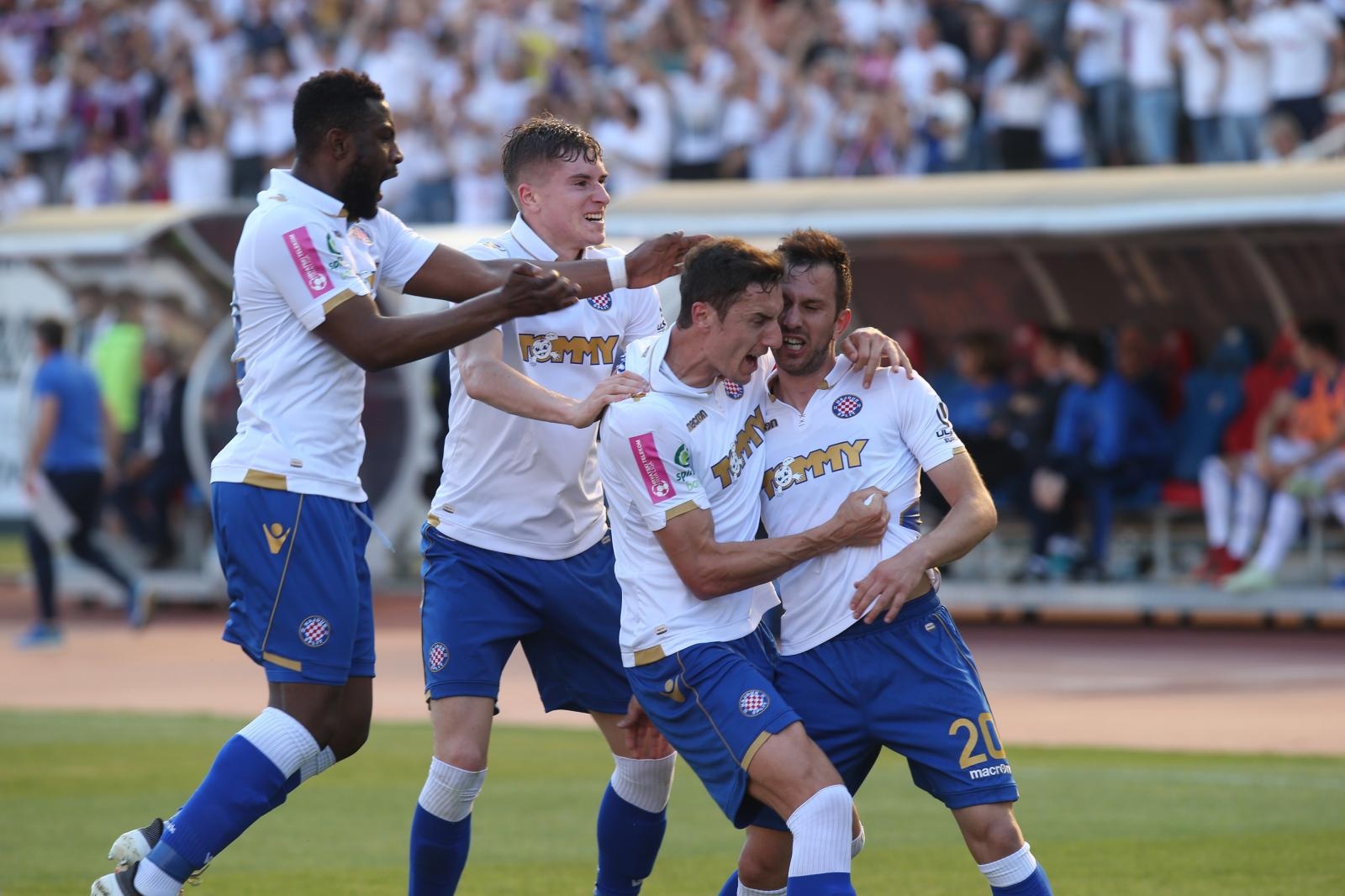 22. travnja 2018: HNK Hajduk – GNK Dinamo 1-2 22. travnja 2018: HNK Hajduk – GNK Dinamo 1-2