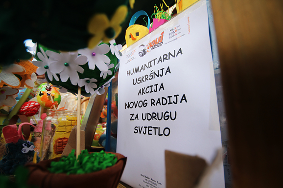Humanitarna uskršnja akcija Novog radija za udrugu Svjetlo (foto:Saša Čuka) Humanitarna uskršnja akcija Novog radija za udrugu Svjetlo (foto:Saša Čuka)