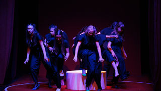 Igrajmo se: Zabranjeno mlađima od 15 strana A