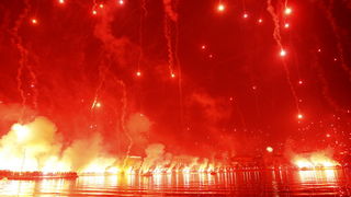 Split, 120211.
Povodom 100-tog rodjendana Hajduka Torcida je organizirala bakljadu duz obale Dalmacije.
Foto: Ante Cizmic / CROPIX Split, 120211.
Povodom 100-tog rodjendana Hajduka Torcida je organizirala bakljadu duz obale Dalmacije.
Foto: Ante Cizmic / CROPIX