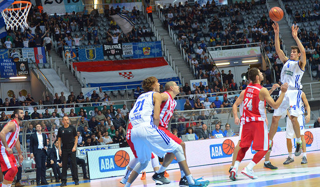 ABA liga: KK Zadar – KK Crvena Zvezda 49-56. Foto: Iva Perinčić