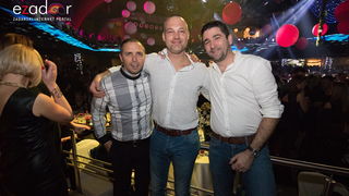 Ludnica u Saturnusu: Najbolji doček u svemiru i šire Ludnica u Saturnusu: Najbolji doček u svemiru i šire