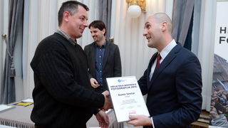 Zagreb, 250313.
Hrvatsko novinarsko drustvo, Perkovceva 2.
U Novinarskom domu odrzana je svecana dodjela nagrada za najbolje hrvatske novinske fotografije.
Zbor fotoreportera Hrvatske izbor najboljih novinskih fotografija organizira vec desetu godinu za r