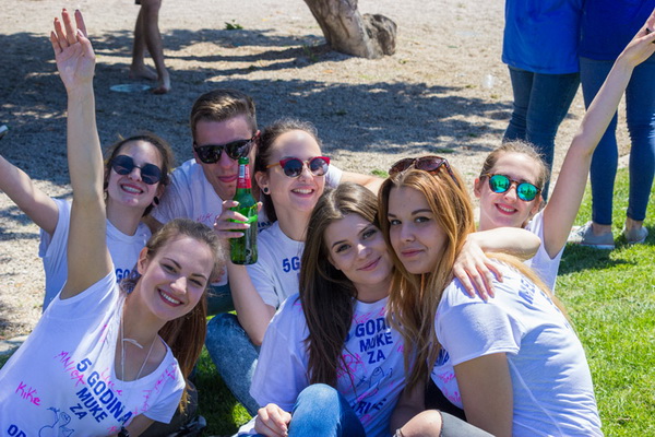 Ludijada maturanata na zadarskoj rivi 17. svibnja 2016. Foto: Bojan Bogdanić