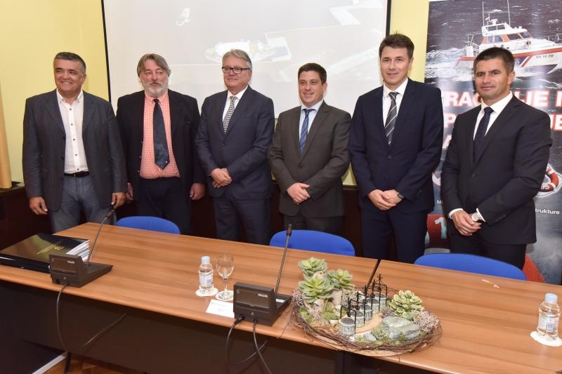 Preuzimanje nove brodice za traganje i spašavanje na moru Preuzimanje nove brodice za traganje i spašavanje na moru