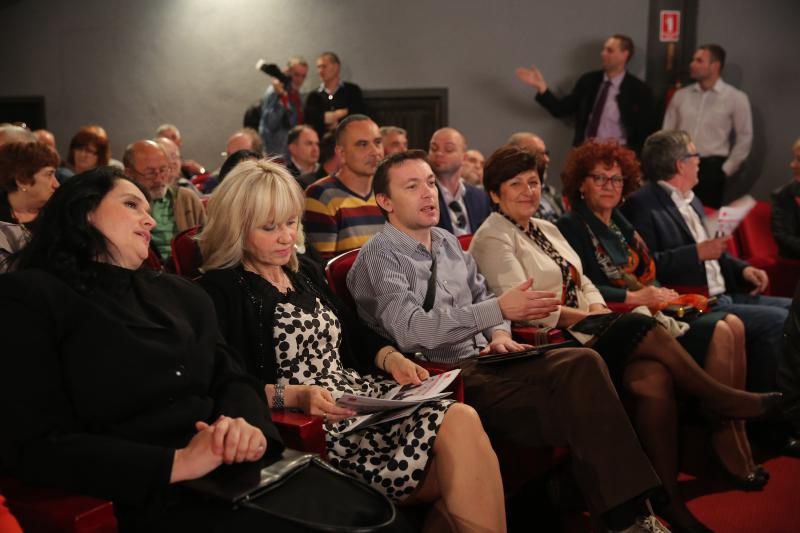 U zadarskom HNK odrzan je skup Kukuriku koalicije te predstavljeni kandidati za Europski parlament. Iako je bilo najavljeno, premijer Zoran Milanovic nije prisustvovao skupu zbog krize u Slavoniji uzrokovane poplavama. Photo: Filip Brala/PIXSELL