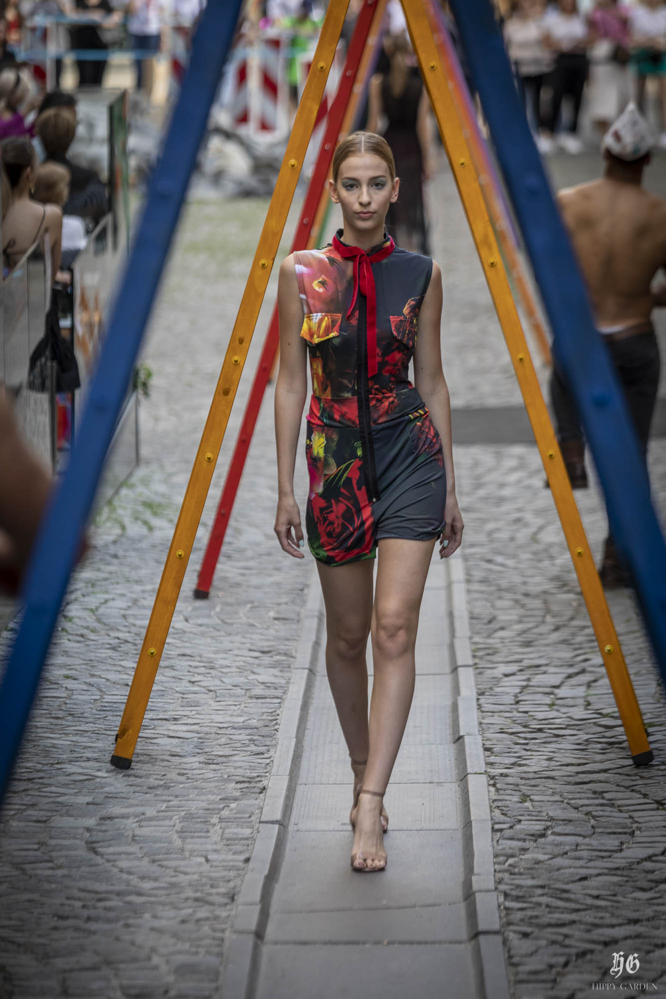 Ulična modna revija #INSPIREDBYART by Hippy Garden Ulična modna revija #INSPIREDBYART by Hippy Garden