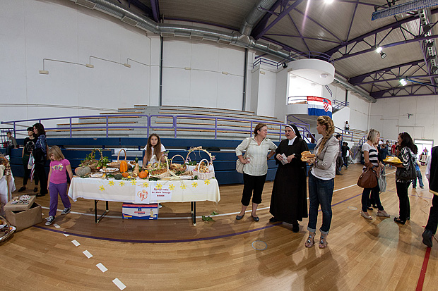 “Dani kruha 2011” u bibinjskoj OŠ “Stjepan Radić”, Foto: Leo Banić