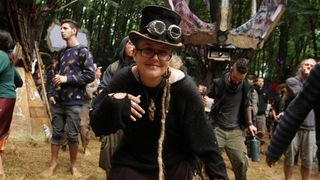 20.08.2015., Slunj – U Primislju kod Slunja vec tradicionalno odrzava se Momento Demento Psychedelic Music and Art festival koji je ove godine posjetio oko 6 tisuca ljubitelja ove vrste zabave. Posjetitelji su dosli iz cijele Europe, Amerike, Brazila. F 20.08.2015., Slunj – U Primislju kod Slunja vec tradicionalno odrzava se Momento Demento Psychedelic Music and Art festival koji je ove godine posjetio oko 6 tisuca ljubitelja ove vrste zabave. Posjetitelji su dosli iz cijele Europe, Amerike, Brazila. F