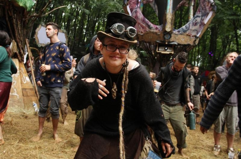 20.08.2015., Slunj – U Primislju kod Slunja vec tradicionalno odrzava se Momento Demento Psychedelic Music and Art festival koji je ove godine posjetio oko 6 tisuca ljubitelja ove vrste zabave. Posjetitelji su dosli iz cijele Europe, Amerike, Brazila. F 20.08.2015., Slunj – U Primislju kod Slunja vec tradicionalno odrzava se Momento Demento Psychedelic Music and Art festival koji je ove godine posjetio oko 6 tisuca ljubitelja ove vrste zabave. Posjetitelji su dosli iz cijele Europe, Amerike, Brazila. F