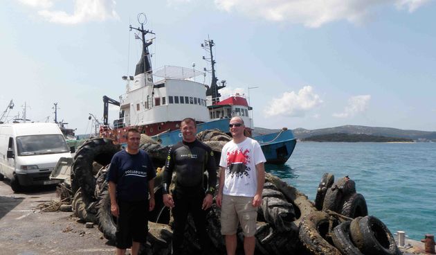 Ivan Knez, Kike Curavić i Benjamin Turquin