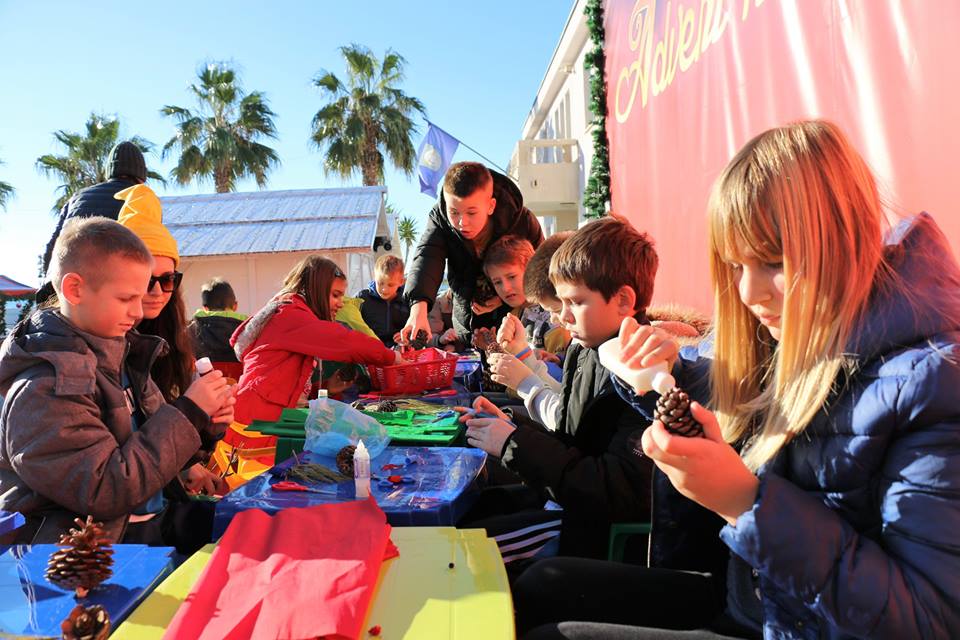 Sveta Luce razveselila i darivala virske mališane Sveta Luce razveselila i darivala virske mališane