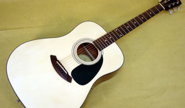 Gitara Fender