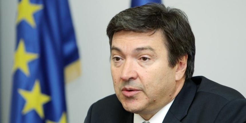 12.06.2015., Zagreb – Ministarstvo znanosti, obrazovanja i sporta, dodjela Godisnje nagrade Luka Ritz. Nagrade se sastoje od skulpture, posebnog priznanja u obliku povelje i jednogodisnje stipendije u iznosu od tisucu kuna mjesecno. Ministar Vedran Morn