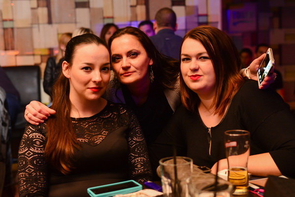 Mjesni Odbor u Maraschino Baru. Foto: Iva Perinčić Mjesni Odbor u Maraschino Baru. Foto: Iva Perinčić