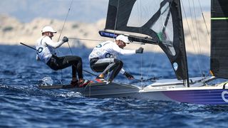 OI Pariz 2024: Braća Fantela u klasi 49er na regatnom polju u Marseilleu