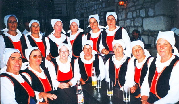 KUD Sveti Mihovil, Poljana