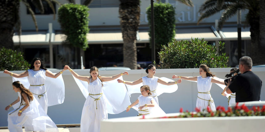 “Mala od Caske” kao motivacija za ples “Mala od Caske” kao motivacija za ples