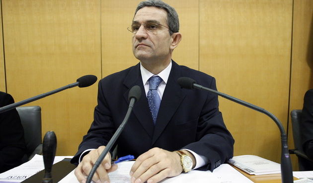 Zagreb, 231211.
Hrvatski Sabor u nastavku izvanredne sjednice glasuje o povjerenju novoj Vladi Zorana Milanovica. 
Na slici: predsjednik Sabora Boris Sprem.
Foto: Davor Pongracic / CROPIX