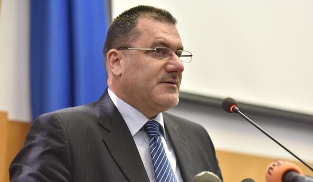 Zadar – Sjednica Gradskog vijeca Grada Zadra. Gradonacelnik Bozidar Kalmeta i zamjenik Zvonimir Vrancic. Reno Sinovcic. Joso Nekic. Danijel Kasap.Photo: Dino Stanin/PIXSELL