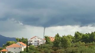 (thumbnail) (thumbnail)