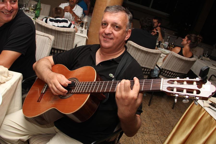 Restoran Niko: Fešta uz klape Bonaca, Niko i prijatelje Restoran Niko: Fešta uz klape Bonaca, Niko i prijatelje