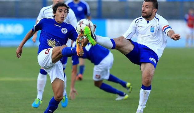 Stadion Gradski vrt, Osijek – MAXtv 1. HNL, 12. kolo, NK Osijek – NK Zadar. Luka Begonja i Hrvoje Kurtovic. Photo: Davor Javorovic/PIXSELL