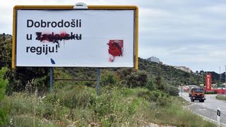 Bilice: Postavljen billboard “Dobrodošli u Zadarsku regiju”. Foto: Hrvoje Jelavic/PIXSELL Bilice: Postavljen billboard “Dobrodošli u Zadarsku regiju”. Foto: Hrvoje Jelavic/PIXSELL