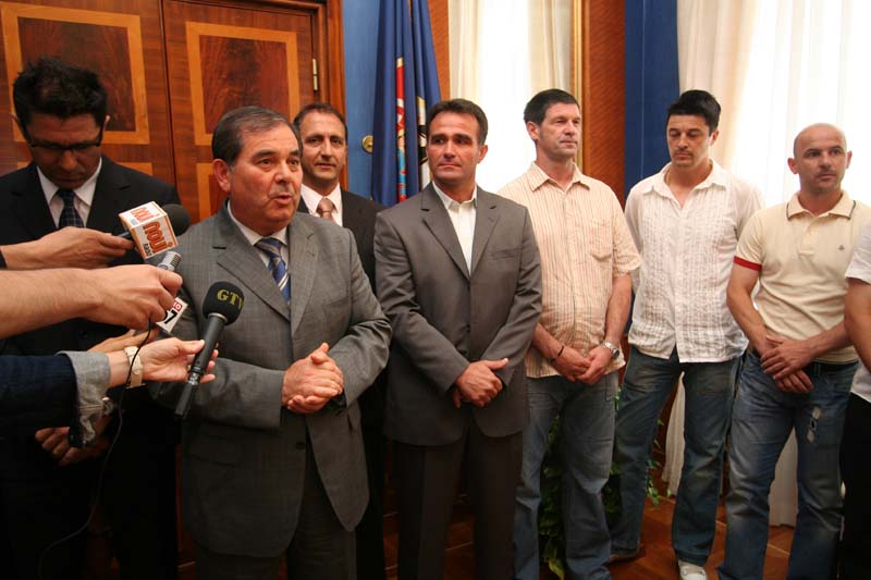 Image 1203387 (auto)