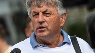 Stali autobusi, vozači upozorili: ‘Imamo 3800 kuna plaću i sad se svi čude što idemo van’ Stali autobusi, vozači upozorili: ‘Imamo 3800 kuna plaću i sad se svi čude što idemo van’