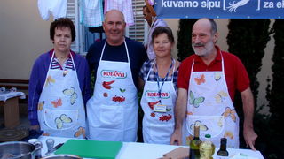 Kulinarsko natjecanje pod nazivom Kuvamo sipu za ekipu u Domu Sv. Frane Kulinarsko natjecanje pod nazivom Kuvamo sipu za ekipu u Domu Sv. Frane