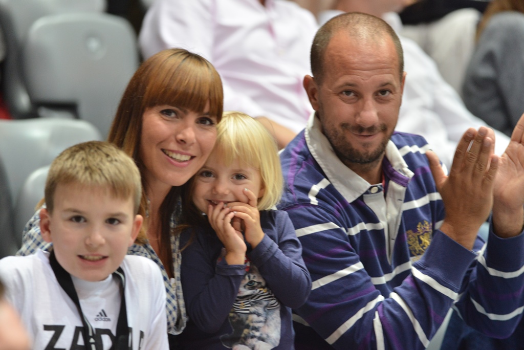 Bayern Munchen – KK Zadar 72-66, Hrvoje Perinčić s obitelji. foto: Iva Perinčić Bayern Munchen – KK Zadar 72-66, Hrvoje Perinčić s obitelji. foto: Iva Perinčić