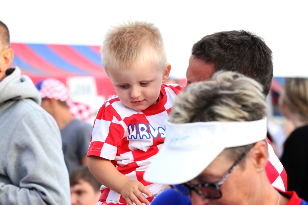 Virski navijači podržali Vatrene Virski navijači podržali Vatrene