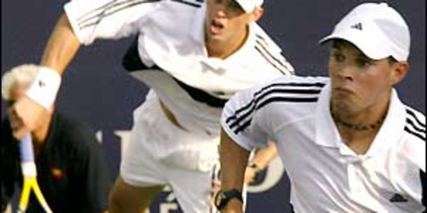 Bob i Mike Bryan /foto: http://news.bbc.co.uk