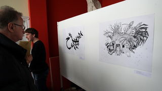 Zadar, 090413.
Narodni muzej, Poluotok. Zupanijska smotra Art dizajn ucenika srednjih skola Zadarske zupanije. Tema ovogodisnje smotre je: Amor vincit omnia (Ljubav sve pobjedjuje). Na smotri sudjeluje 8 srednjih skola Zadarske zupanije, a izlozeno je ok Zadar, 090413.
Narodni muzej, Poluotok. Zupanijska smotra Art dizajn ucenika srednjih skola Zadarske zupanije. Tema ovogodisnje smotre je: Amor vincit omnia (Ljubav sve pobjedjuje). Na smotri sudjeluje 8 srednjih skola Zadarske zupanije, a izlozeno je ok